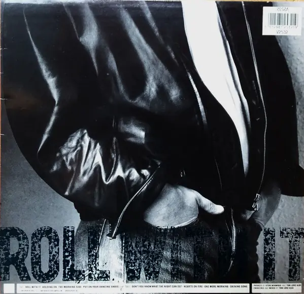 Steve Winwood - Roll With It 뒷면