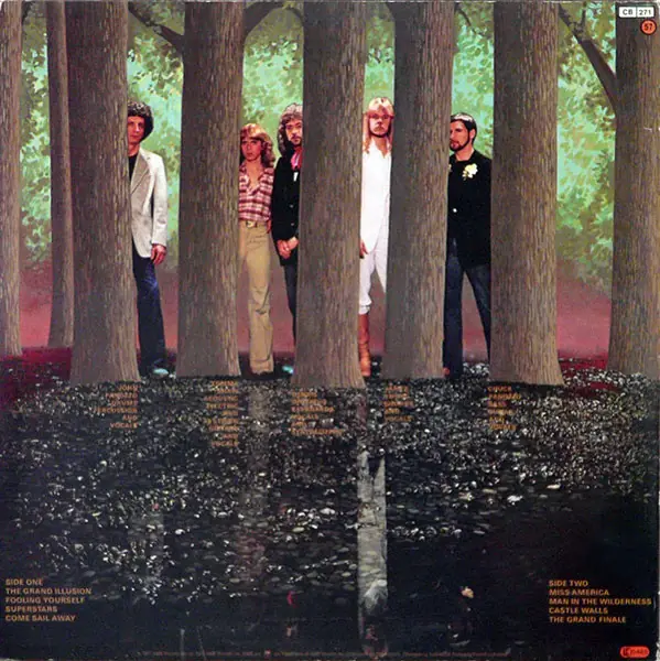 Styx - The Grand Illusion 뒷면