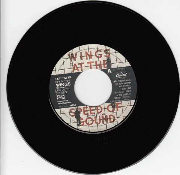 Wings - Let 'Em In 뒷면