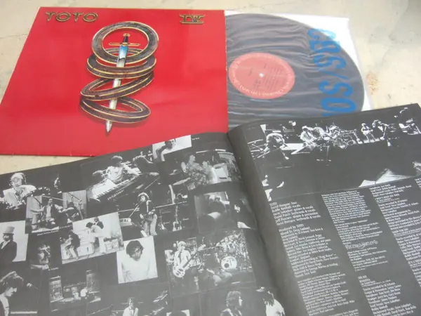 Toto - Toto IV 뒷면