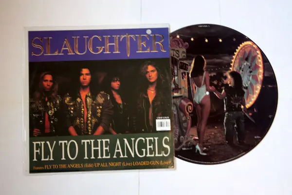 Slaughter - Fly To The Angels 앞면